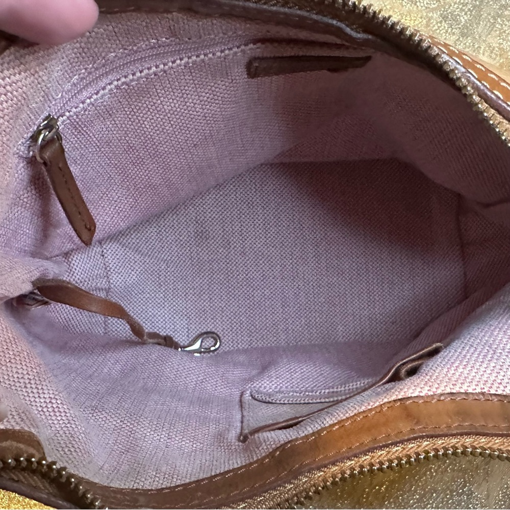 Vintage Dooney with callouts boho shoulder bag - Picture 5 of 14